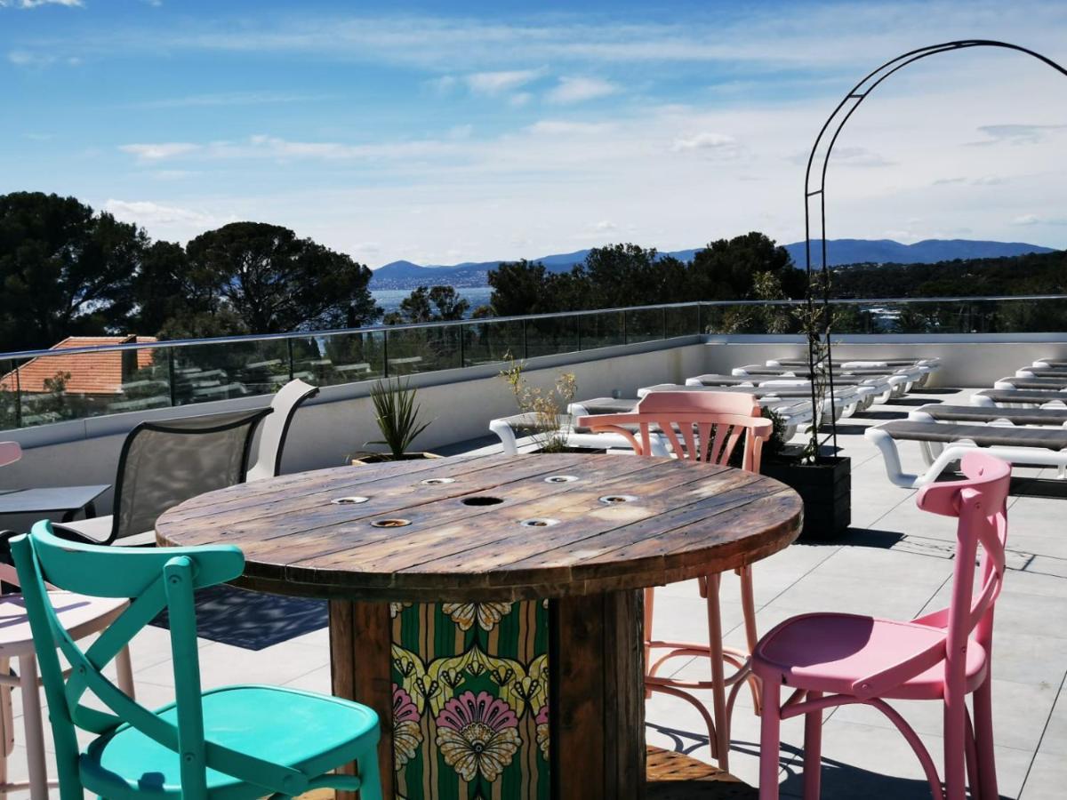 Mobil Home Neuf Camping L Ile Dor Plage St Raphael Avec Piscine Saint-Raphaël Exterior foto